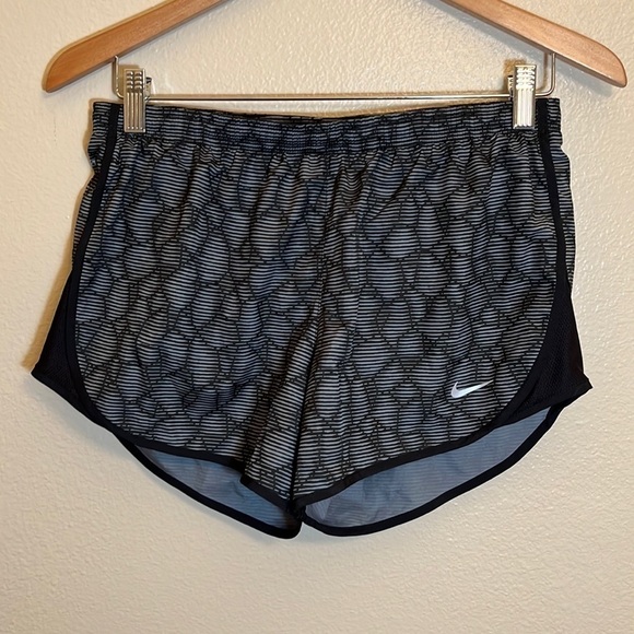 NIKE Dri-Fit Athletic Running Shorts - Picture 1 of 15